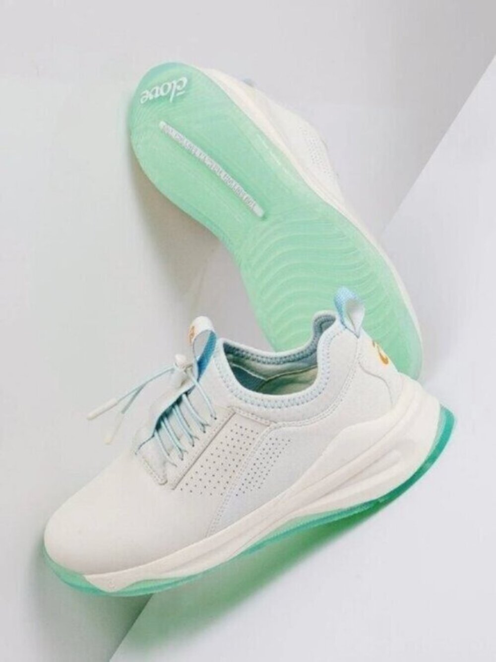 Clove Fresh Mint  Healthcare Nursing Shoes